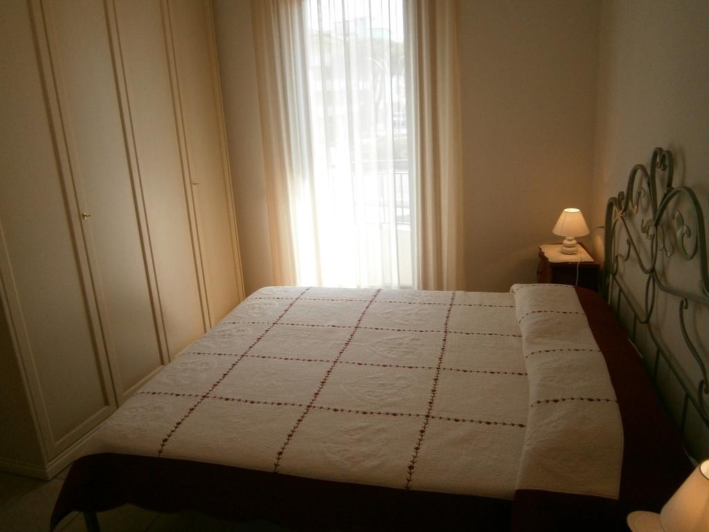 Appartamento Roberta Caorle Habitación foto