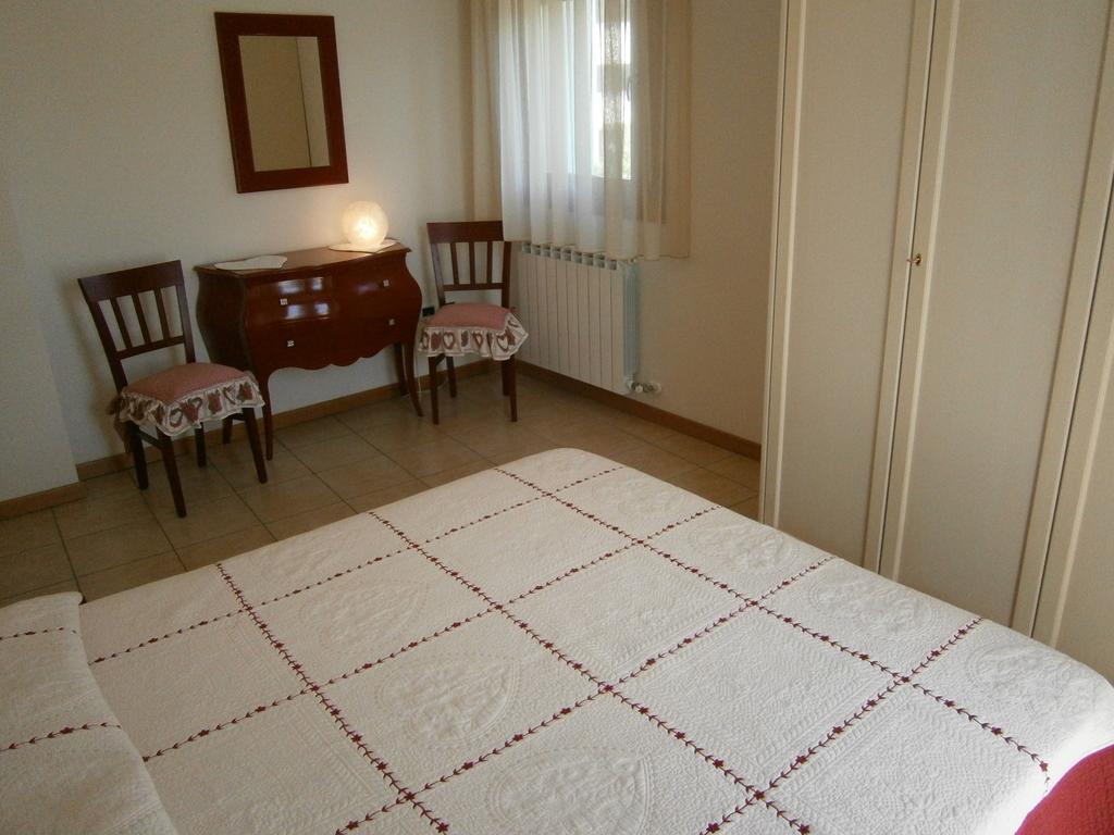 Appartamento Roberta Caorle Habitación foto