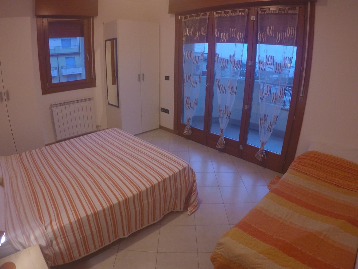 Appartamento Roberta Caorle Exterior foto